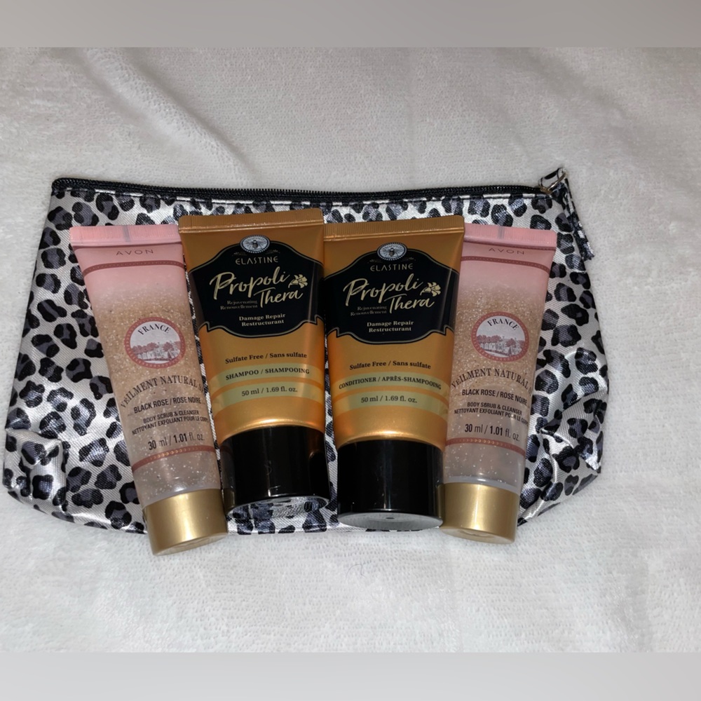 Toiletry Travel Set